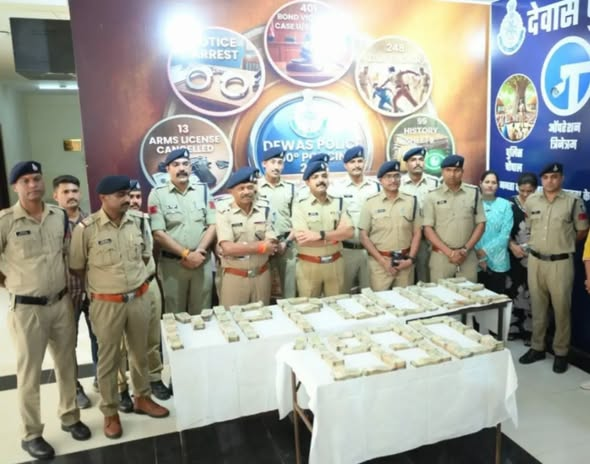 देवास पुलिस ने किया डिजिटल अरेस्ट ठगी गिरोह का भंडाफोड़