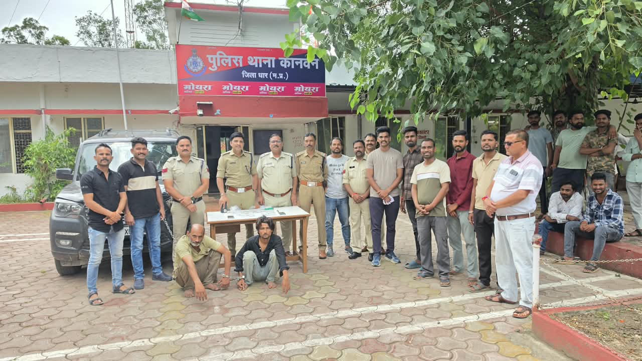 पुलिस ने अंतर्राज्यीय एटीएम कटर गिरोह के 2 आरोपी गिरफ्तार, लाखों की नकदी व स्कॉर्पियो जब्त